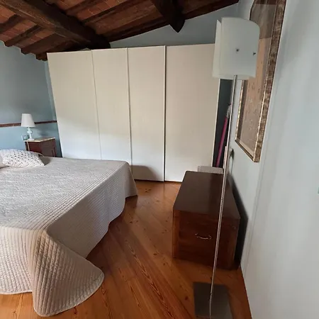 아파트 Small Rustic