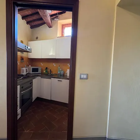 Small Rustic * Scrofiano